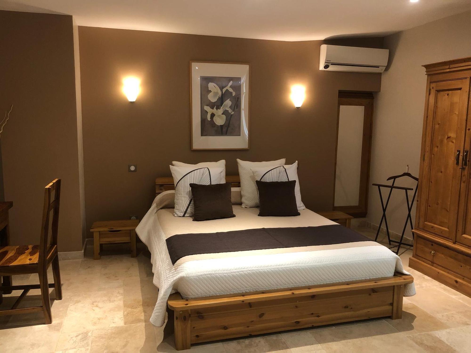 Chambres D'Hotes La Chrysalide Loriol-du-Comtat Luaran gambar