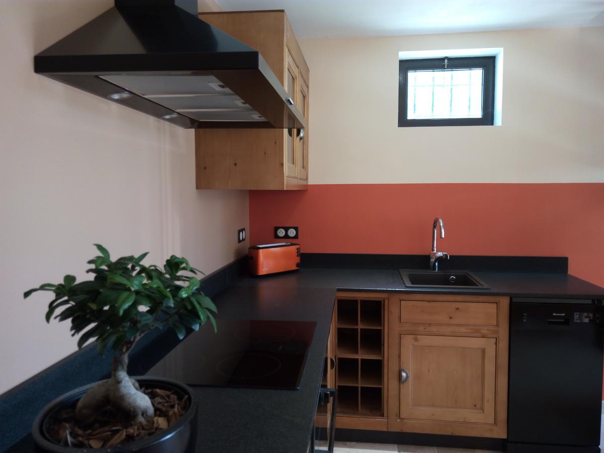 Chambres D'Hotes La Chrysalide Loriol-du-Comtat Luaran gambar