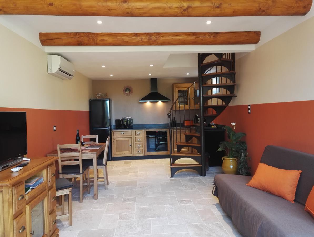 Chambres D'Hotes La Chrysalide Loriol-du-Comtat Luaran gambar